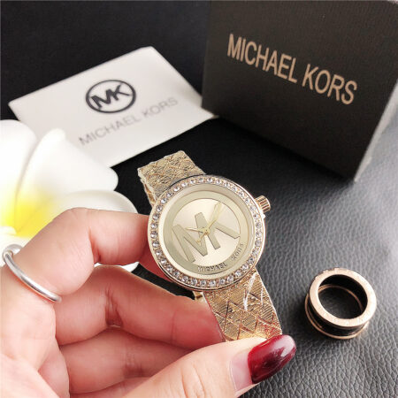 Michael Kors Ladies Fashion Watch - 7301 NEW in Factory Box and Packaging Product ID: 7301 Sapphire Glass Cover Quartz Movement Sweeping Second Hand Manufactured with the highest quality engineering standards with sparkling beautiful presentation. Shipped from West Palm Beach, Florida Not your Style? No Problem. Just send me your style & I will post one for you! NO DEPOSIT NECESSARY. 30 DAY NORMAL ORDER TIME. Any Questions? LET ME KNOW. Nearly 100 new items - many with FREE GIFT ================================================= Details Dial Window Material Type: Glass Dial Diameter: 38mm Case Shape: Round Band Width: 20mm Band Length: 25cm Clasp Type: Buckle Water Resistance Depth: No waterproof Case Thickness: 15mm Brand Name: Quartz Watches Place of Origin: China Model Number: MK18 Type: Fashion, Luxury, Business Feature: Not Specified Material: ALLOY Age: 2022 Band Material Type: ALLOY Case Material: ALLOY Dial Display: Analog Battery Life: 2 year User: Unisex Movement Brand: CHENLONG Style: Fashion\Dress Luxury Popular Movement: Quartz Product name: Quartz Wrist Watch Color: Colors Band material: ALLOY OEM/ODM: Availbale FREE GIFT WITH PURCHASE